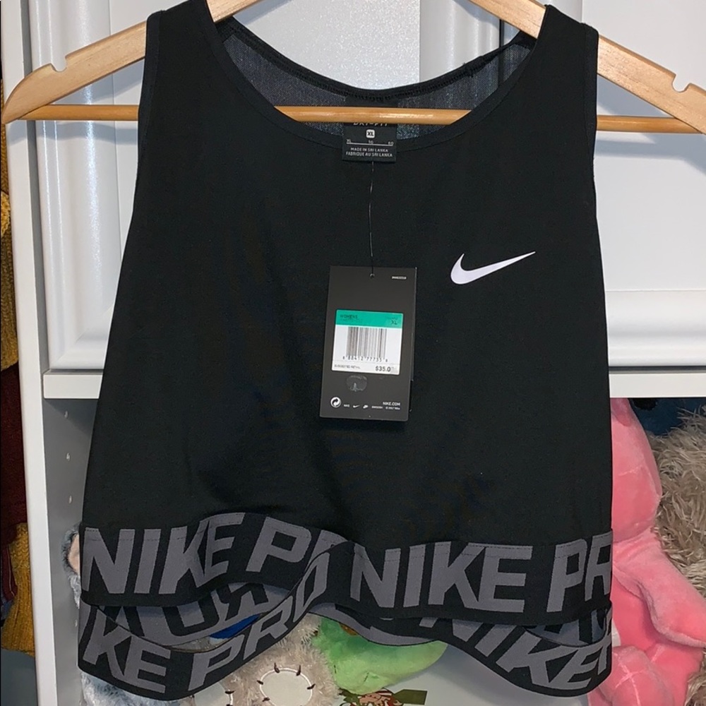 Nike Women’s Dri-fit Crop Top Workout